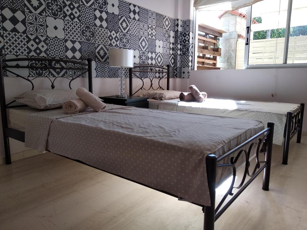 Alternative Country House 10 Minutes From Athens Airport Луца Экстерьер фото